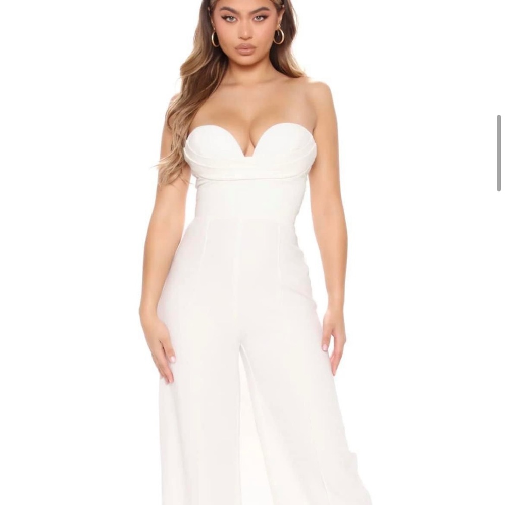 Fashion Nova Jumpsuit - Perfect condition! Just too small for me :(